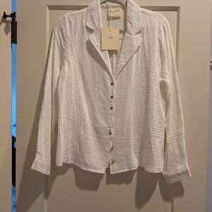 Easy Clothes White Lutece Blouse Size Small